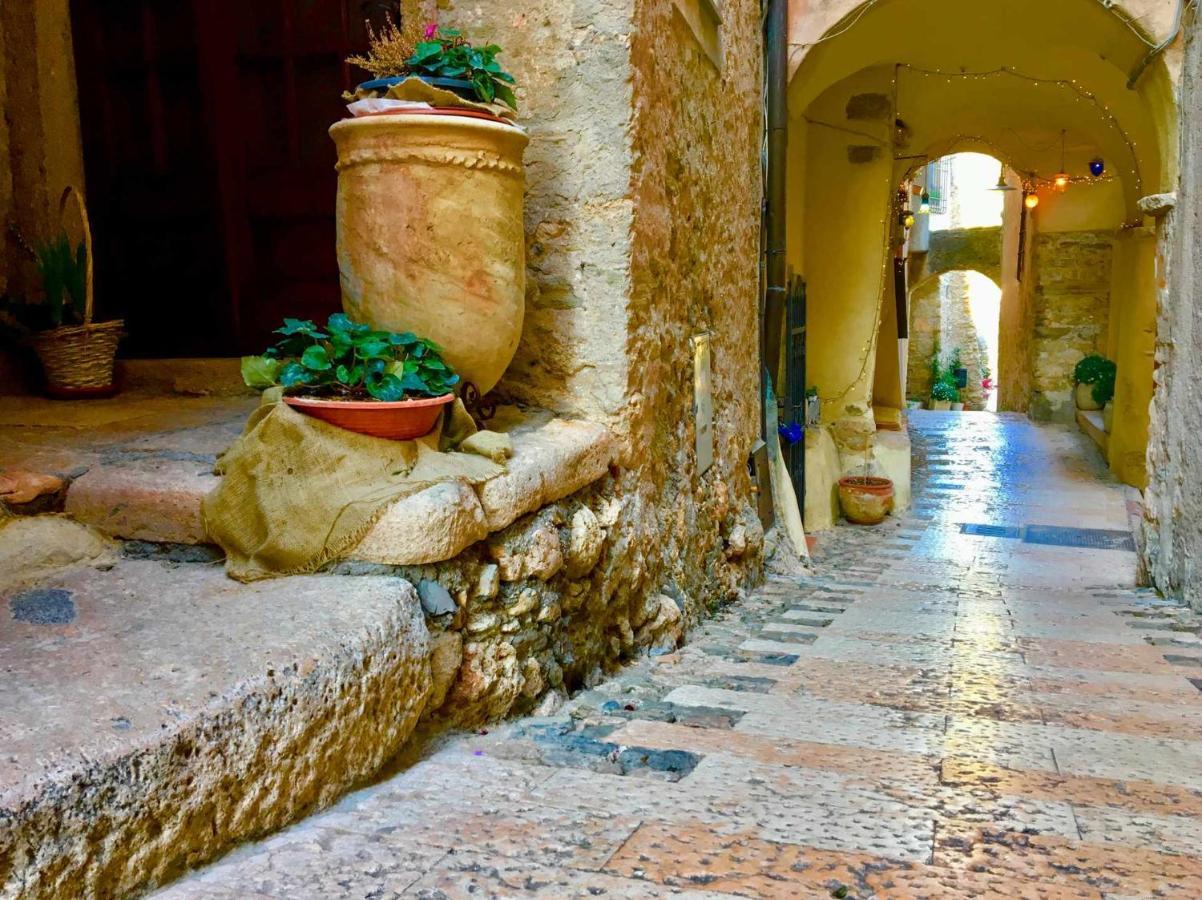 LE TORRI Riviera Holiday Albenga Exterior foto